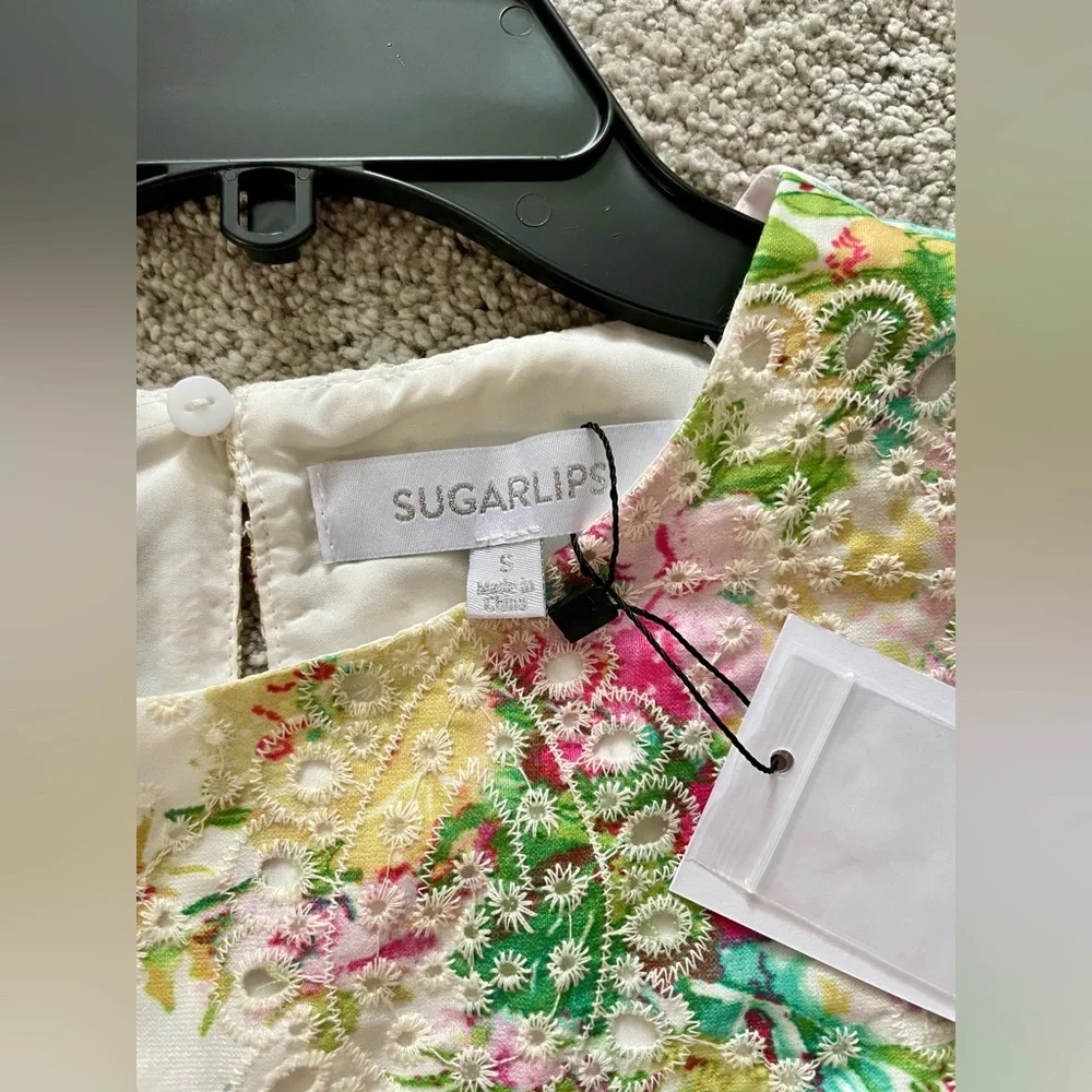 Sugarlips Pink and White Floral Blouse with Ruffled Sleeves - Picture 4 of 5